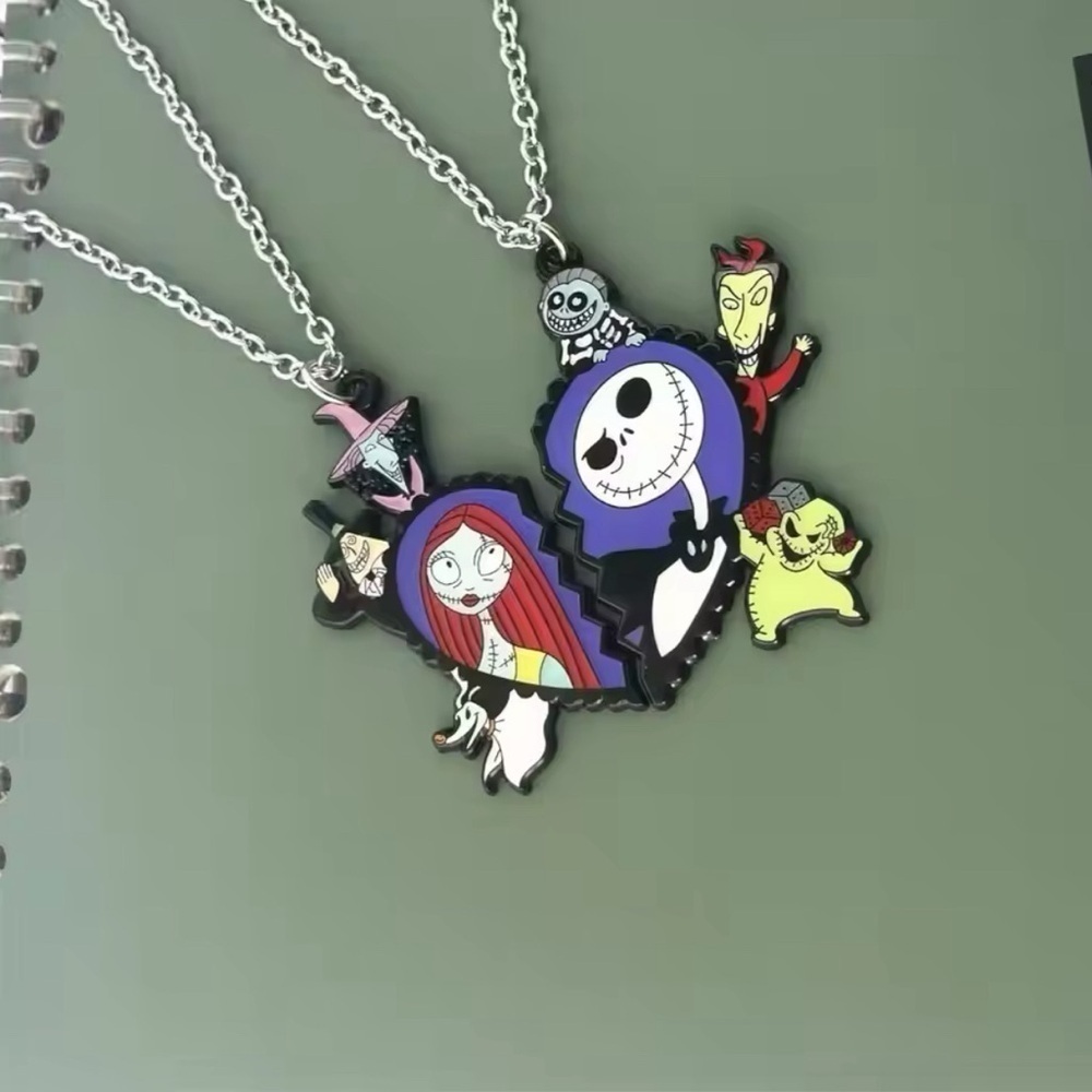 Disney Nightmare Before Christmas Theme Bestie BFF 2 PC Heart Necklace Set - Picture 4 of 6